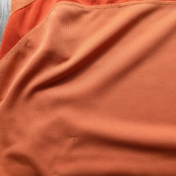 Reebok Women’s XL Orange Activewear Top Moisture-Wicking - Picture 10 of 10